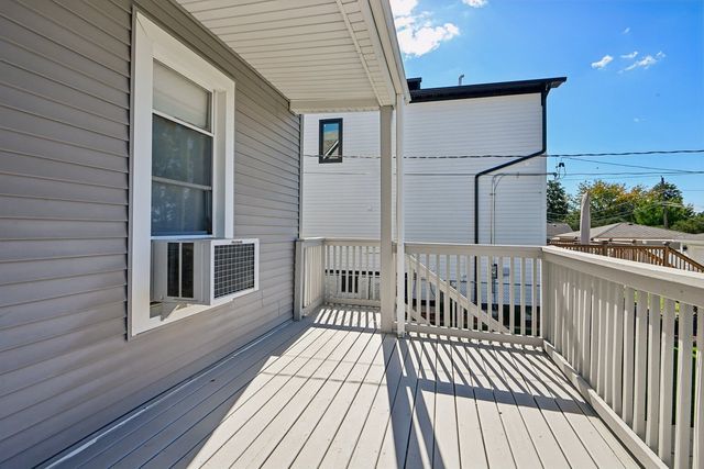 3308 Wesley Avenue, Berwyn, IL 60402