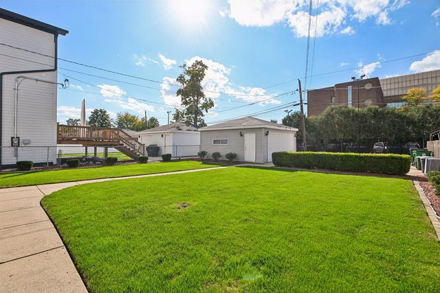 3308 Wesley Avenue, Berwyn, IL 60402