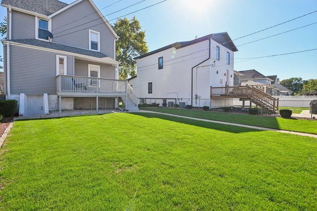 3308 Wesley Avenue, Berwyn, IL 60402