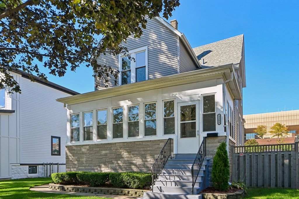 3308 Wesley Avenue, Berwyn, IL 60402 — photo 2