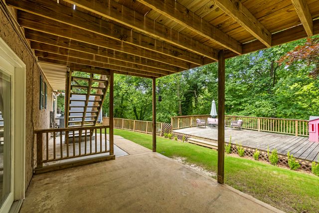 6719 Moss Lake Drive, Hixson, TN 37343