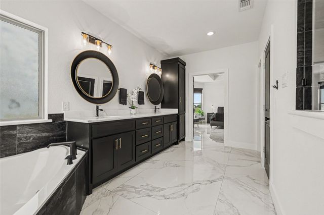 2909 Deer Run Trail, Farmersville, TX 75442