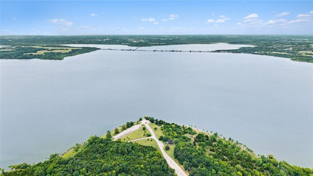 2909 Deer Run Trail, Farmersville, TX 75442
