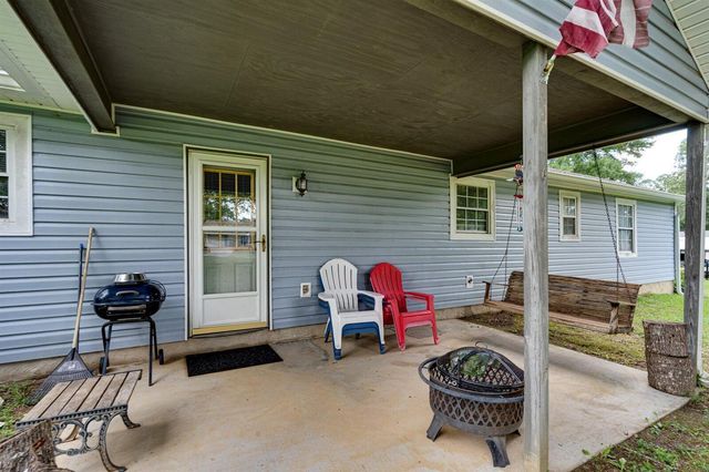 92 Sue Lane, Ringgold, GA 30736