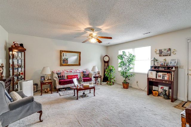 92 Sue Lane, Ringgold, GA 30736