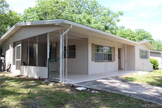 20 S Osceola Street, Beverly Hills, FL 34465