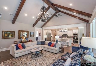 7521 Northlake Dr., Tyler, TX 75703
