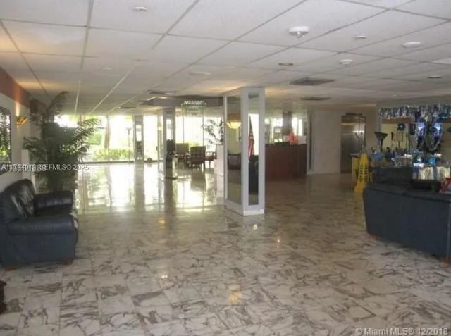4400 Hillcrest Dr 215-b 215-B, Hollywood, FL 33021