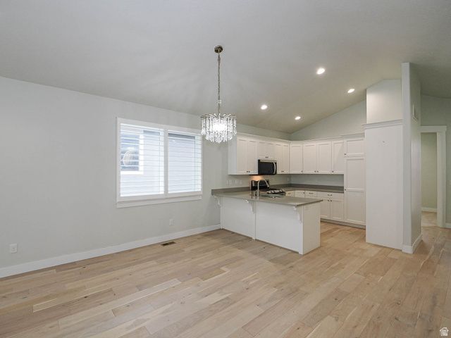 10673 S BRIDLEWOOD LN, Sandy, UT 84092