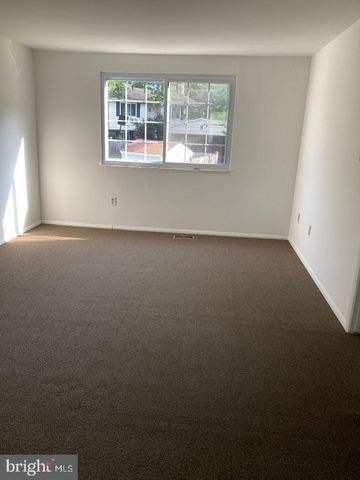 4326 ROLLING STONE WAY, Alexandria, VA 22306