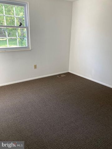 4326 ROLLING STONE WAY, Alexandria, VA 22306