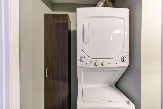 3224 Timmons Lane 155, Houston, TX 77027