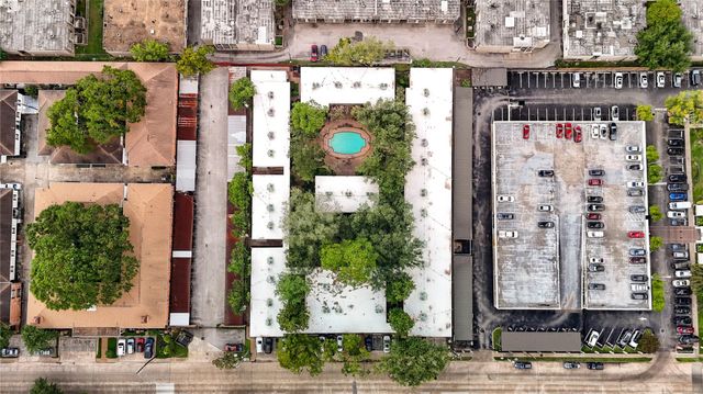 3224 Timmons Lane 155, Houston, TX 77027