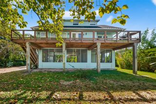 180 Grove Road, Kemah, TX 77565