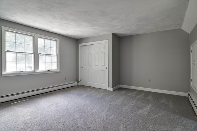 46 Donnelly Dr, Dover, MA 02030