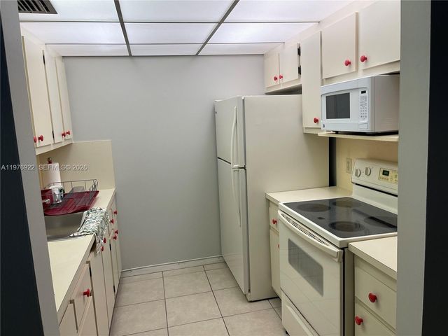 1301 SW 134th Way 312B, Pembroke Pines, FL 33027