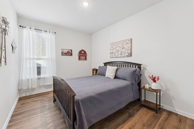 772 Brookside Drive, Springtown, TX 76082