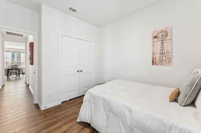 772 Brookside Drive, Springtown, TX 76082