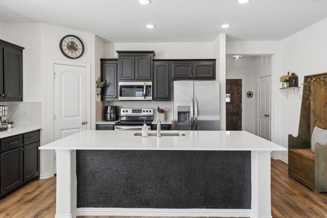 772 Brookside Drive, Springtown, TX 76082