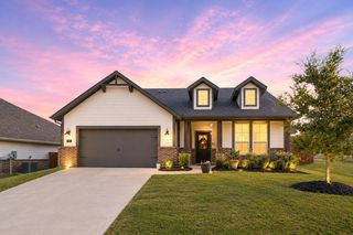 772 Brookside Drive, Springtown, TX 76082