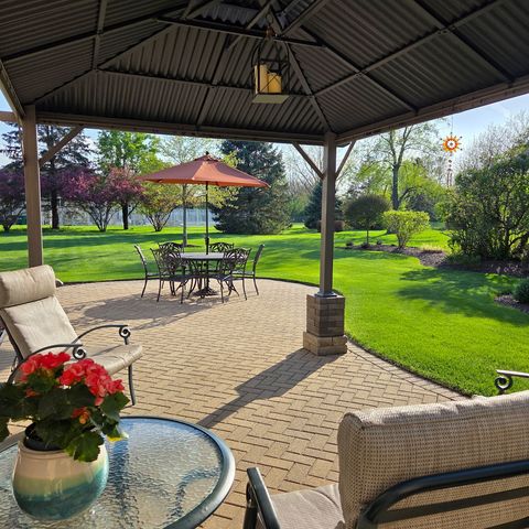 3204 Hickory Creek Drive, New Lenox, IL 60451