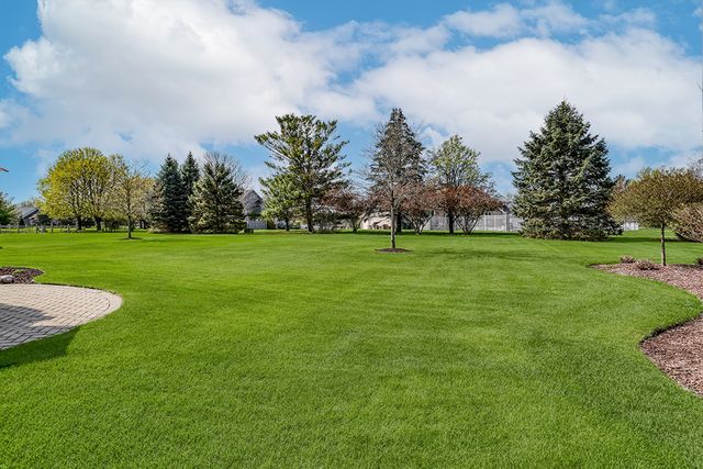 3204 Hickory Creek Drive, New Lenox, IL 60451