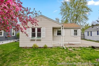 1136 Wilson Court, Norton Shores, MI 49441