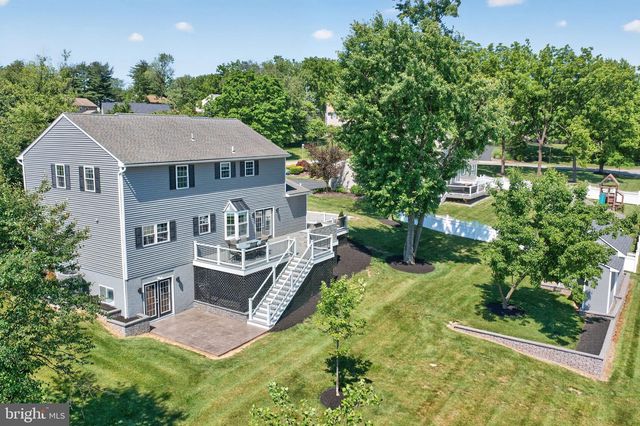 2903 TANGLEWOOD LN, Norristown, PA 19403