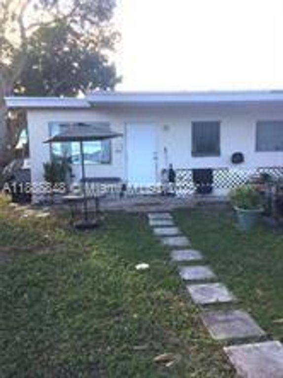 3477 NE 13, Oakland Park, FL 33334