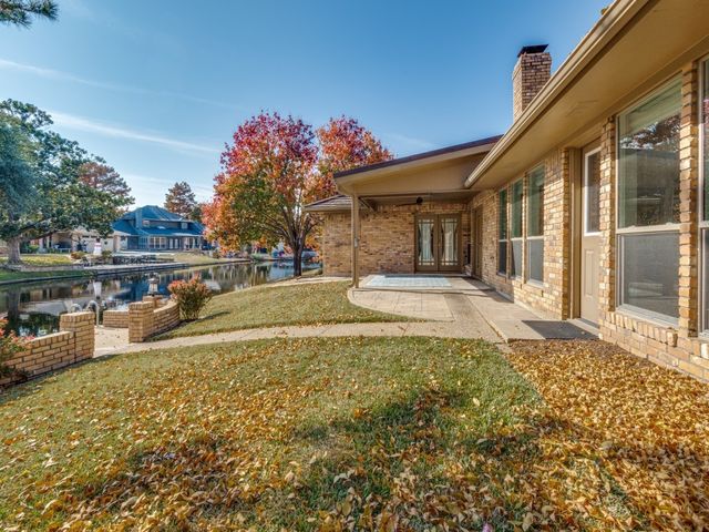 2814 Augusta Lane, Arlington, TX 76012