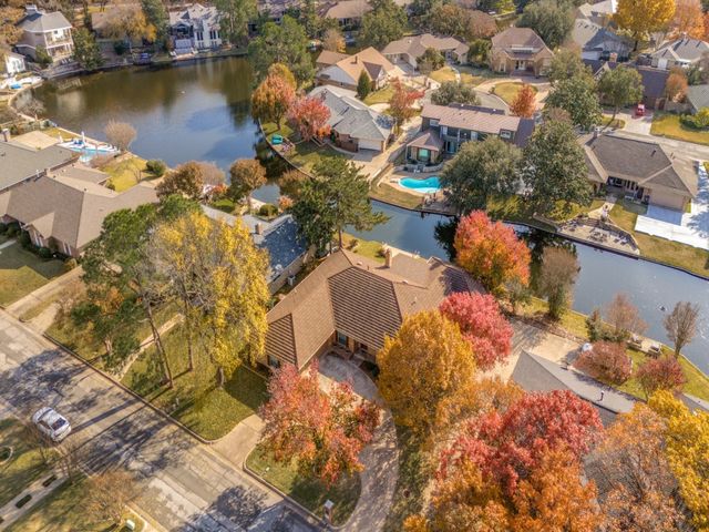 2814 Augusta Lane, Arlington, TX 76012