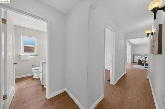2327 Maywood Ave, Oakland, CA 94605