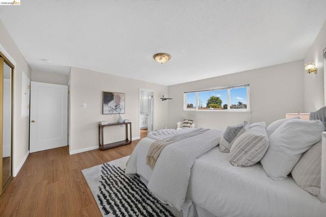 2327 Maywood Ave, Oakland, CA 94605