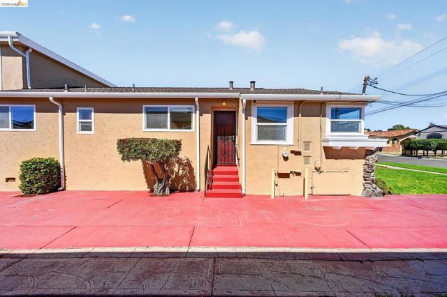 2327 Maywood Ave, Oakland, CA 94605