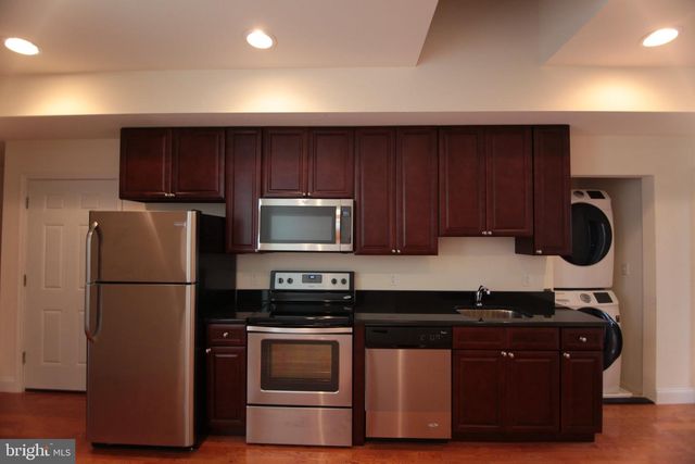 1741 W DIAMOND ST, Philadelphia, PA 19121