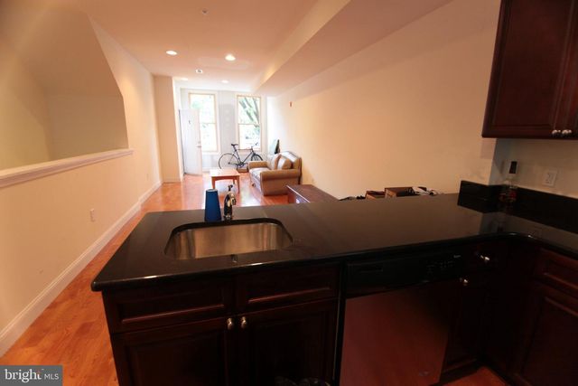 1741 W DIAMOND ST, Philadelphia, PA 19121