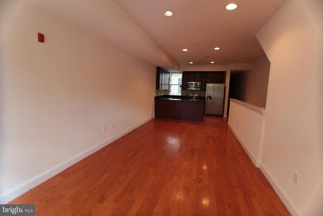 1741 W DIAMOND ST, Philadelphia, PA 19121