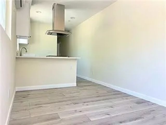 6902 Oso Avenue, Winnetka, CA 91306