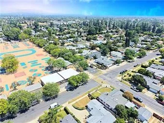 6902 Oso Avenue, Winnetka, CA 91306