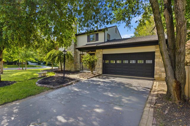 2569 Chester Road, Upper Arlington, OH 43221