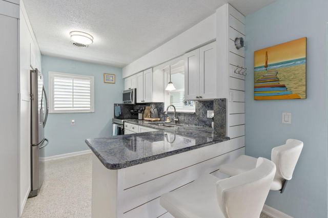1769 SW Dyer Point Road, Palm City, FL 34990
