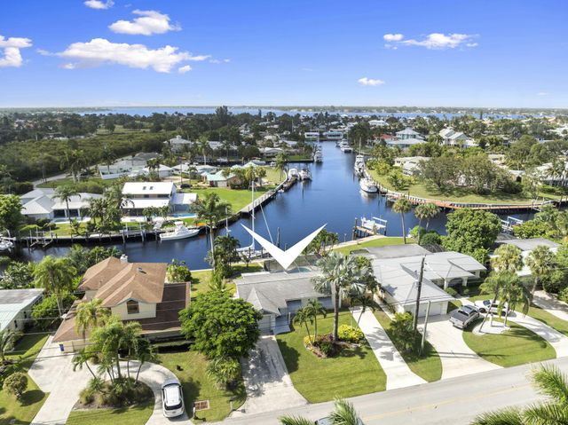 1769 SW Dyer Point Road, Palm City, FL 34990