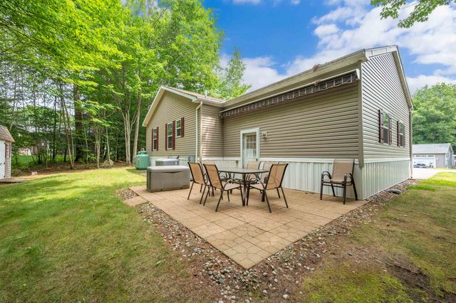 48 Blair Drive, Rochester, NH 03868