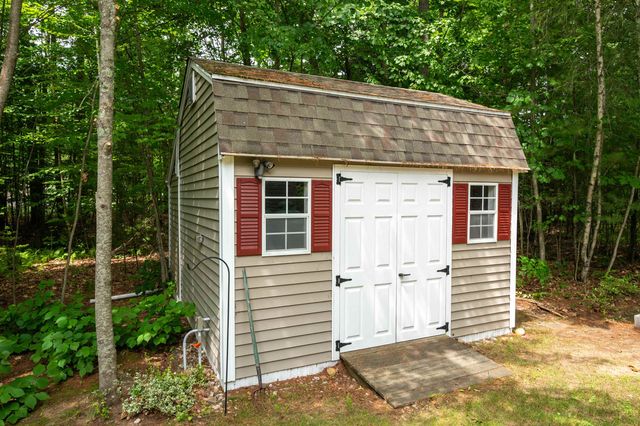48 Blair Drive, Rochester, NH 03868