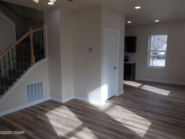 1815 S Picher Avenue, Joplin, MO 64804