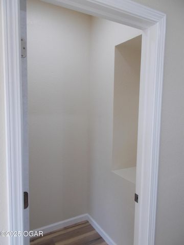 1815 S Picher Avenue, Joplin, MO 64804