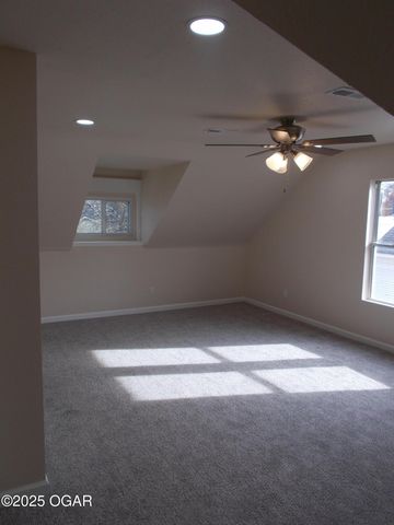 1815 S Picher Avenue, Joplin, MO 64804