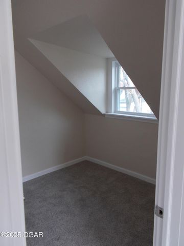 1815 S Picher Avenue, Joplin, MO 64804