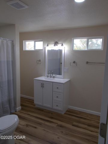 1815 S Picher Avenue, Joplin, MO 64804