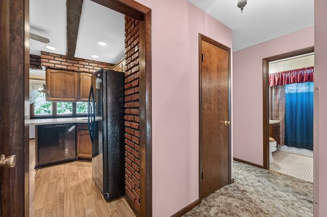 4N326 Wiant Road, West Chicago, IL 60185
